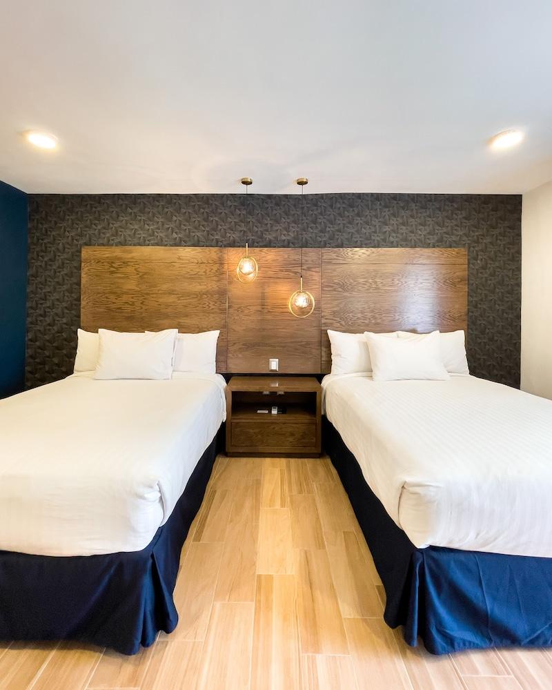 Hotel Gran Plaza & Convention Center Гуанахуато Экстерьер фото