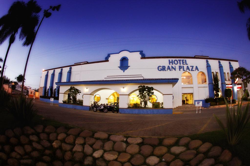 Hotel Gran Plaza & Convention Center Гуанахуато Экстерьер фото